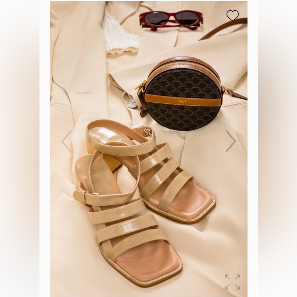 PALOMA BARCELO
Women's beige leather sandals with square toe size 36 US 6